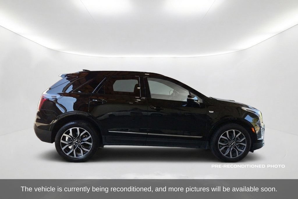 Used 2021 Cadillac XT5 Sportv w/ Platinum Package AWD/4WD image 4
