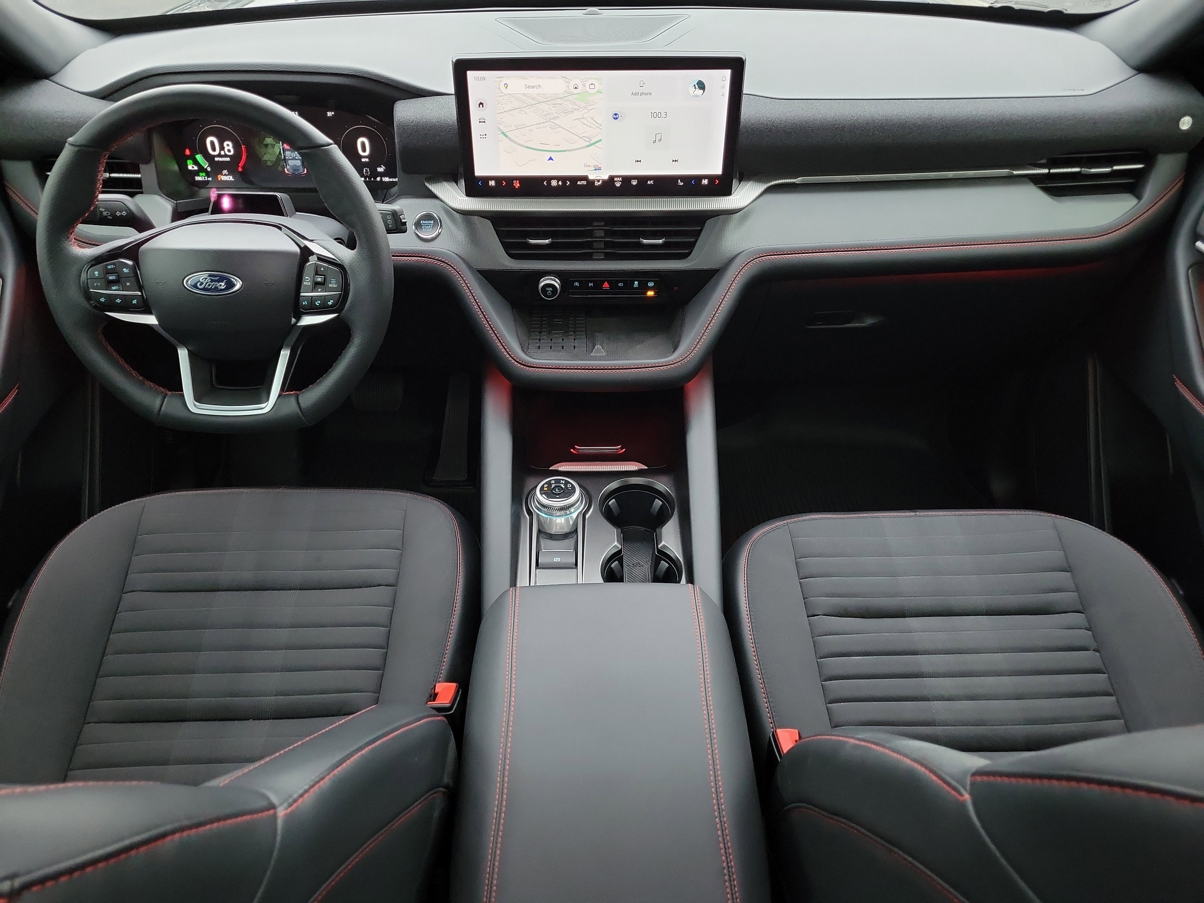 Certified 2025 Ford Explorer ST-Line w/ Premium Package image 16