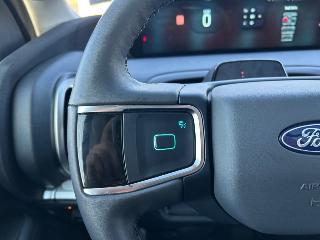 Used 2025 Ford Expedition Max Active image 17