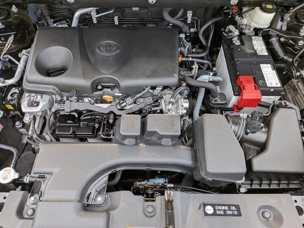 Used 2022 Toyota RAV4 LE AWD/4WD image 37