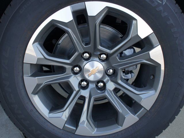 New 2026 Chevrolet Tahoe LS image 10