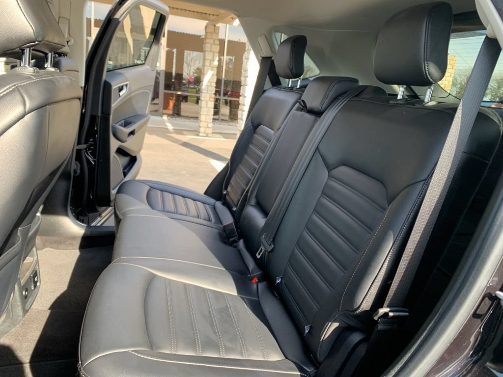 Used 2022 Ford Edge SEL w/ Convenience Package AWD/4WD image 18