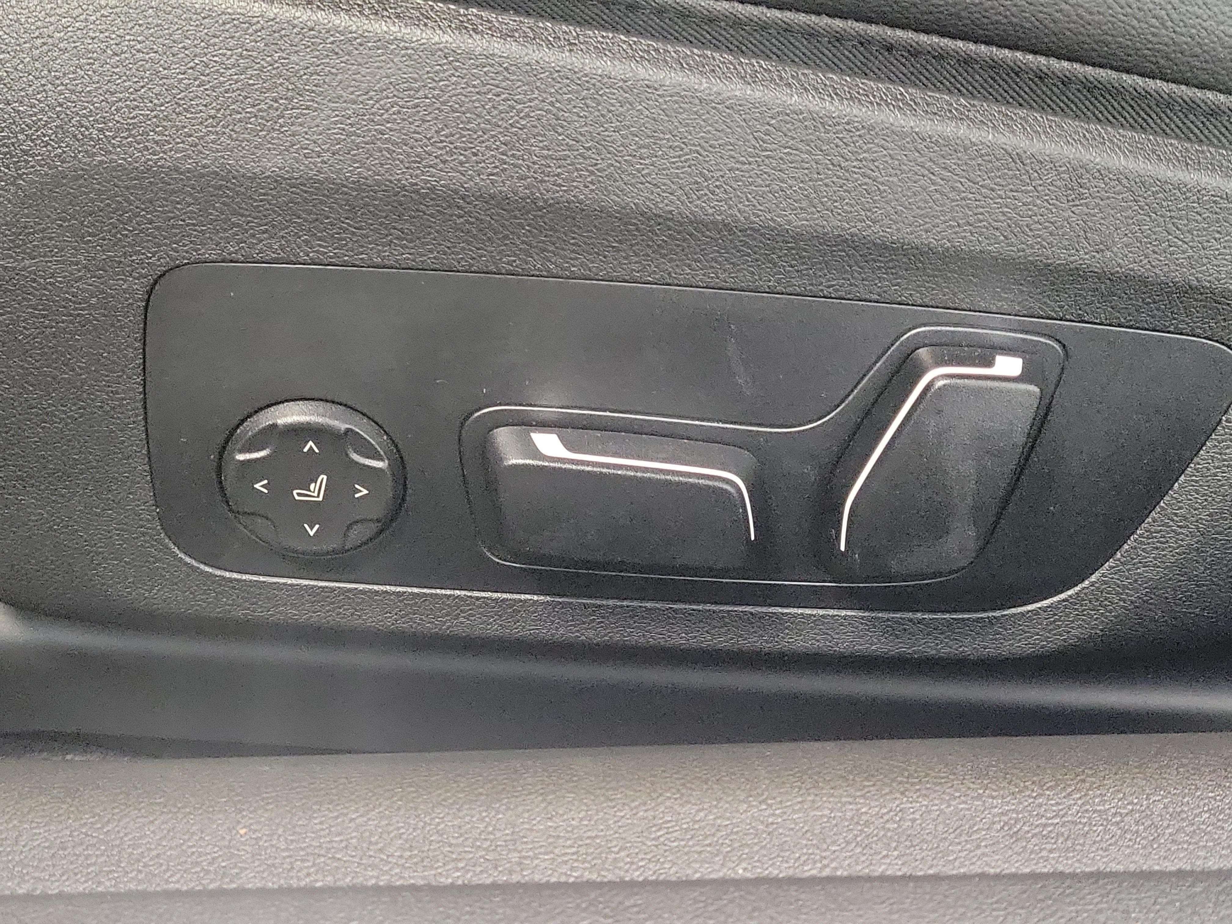 Used 2026 BMW M440i Coupe RWD image 20