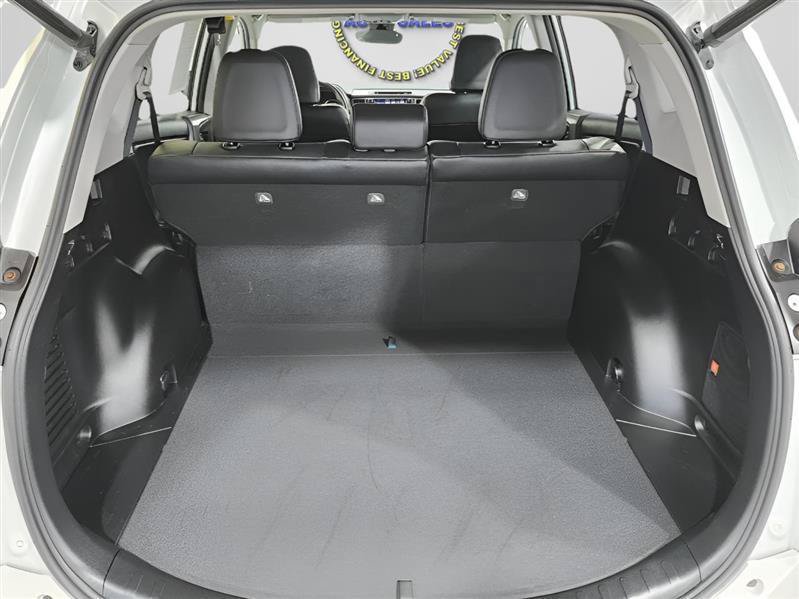 Used 2017 Toyota RAV4 Platinum w/ All Weather Liner Package AWD/4WD image 36