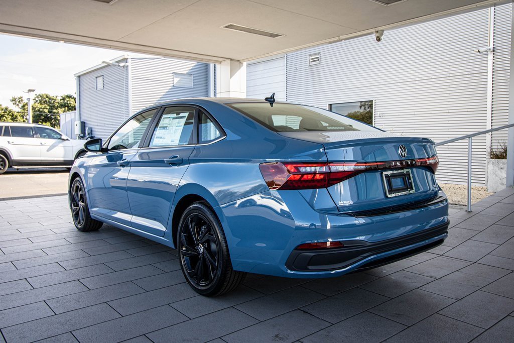 New 2026 Volkswagen Jetta SE image 13