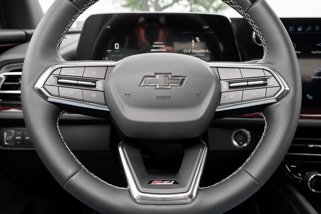 New 2026 Chevrolet Traverse Z71 w/ Enhanced Driving Package AWD/4WD image 20