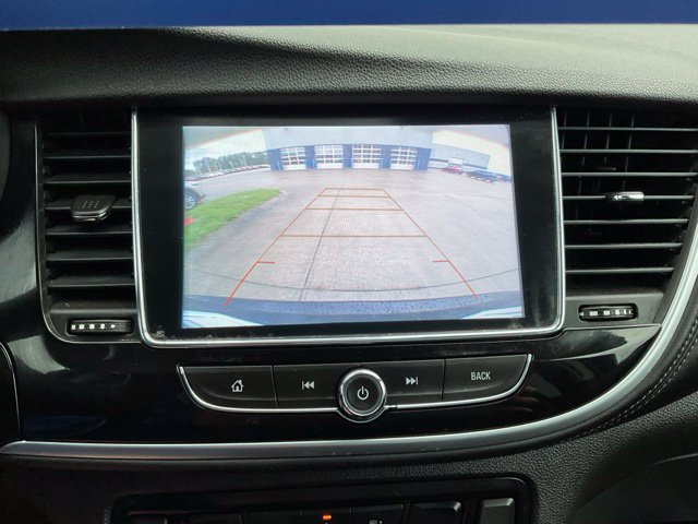 Used 2021 Buick Encore Preferred FWD image 34