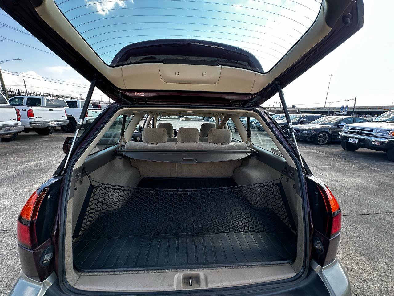 Used 2001 Subaru Outback Wagon AWD/4WD image 29