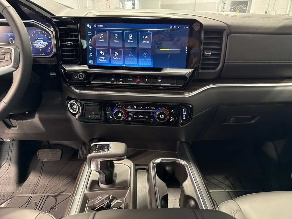 New 2026 Chevrolet Silverado 1500 RST w/ Dark Appearance Package AWD/4WD image 12