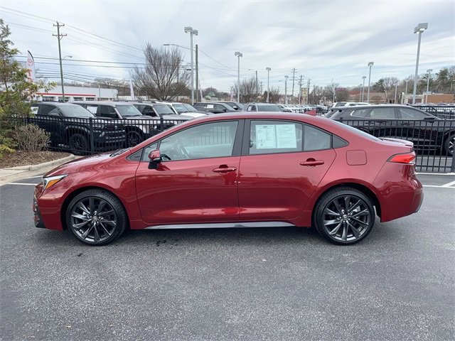 Used 2025 Toyota Corolla SE image 5