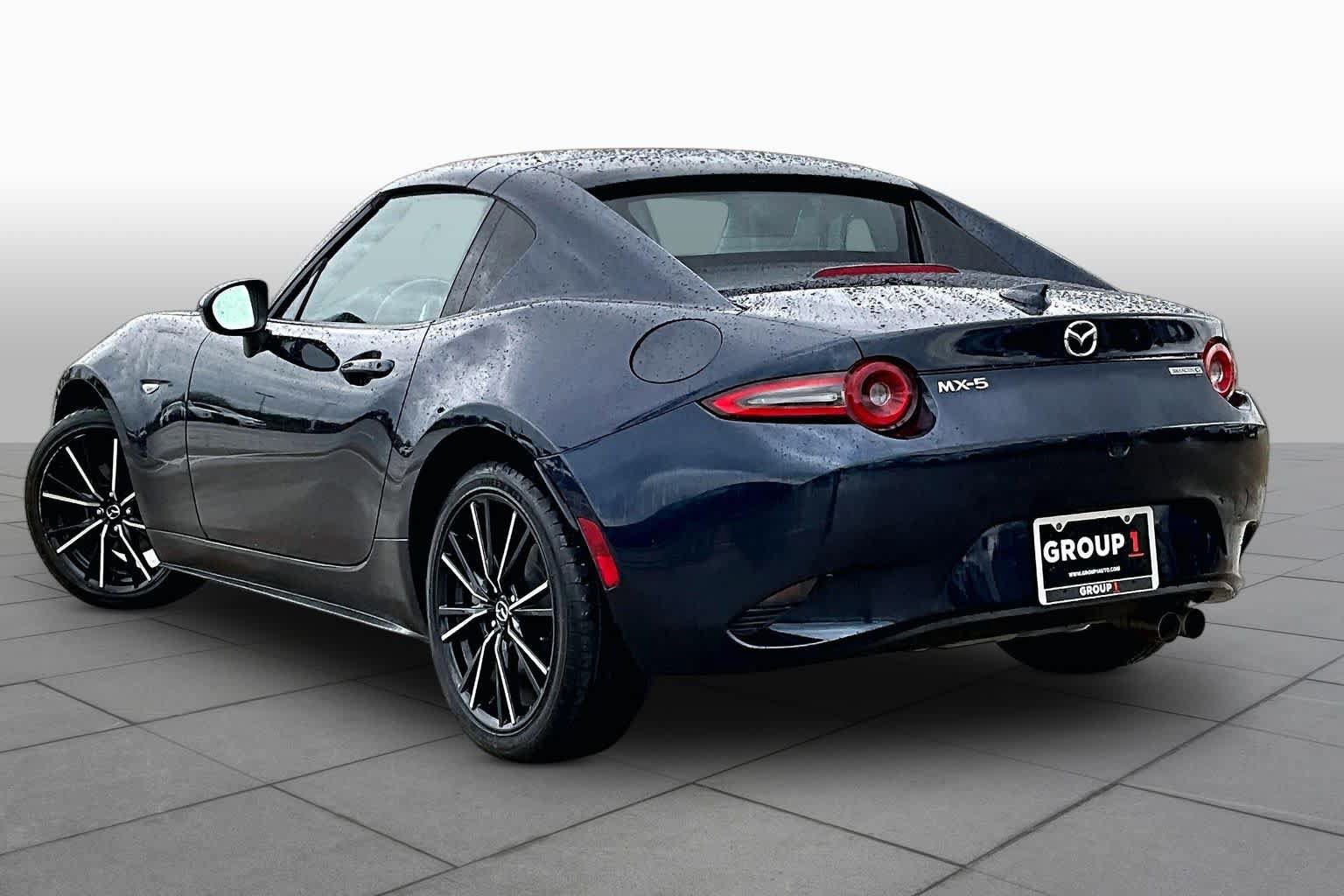 Used 2025 MAZDA MX-5 Miata RF Grand Touring RWD image 10