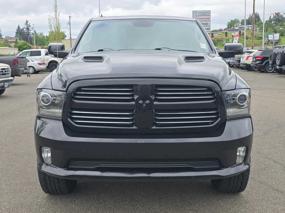 Used 2015 RAM 1500 Sport w/ Black Ram 1500 Sport Group AWD/4WD image 8