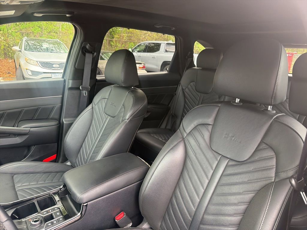 Used 2024 Kia Sorento SX Prestige image 21