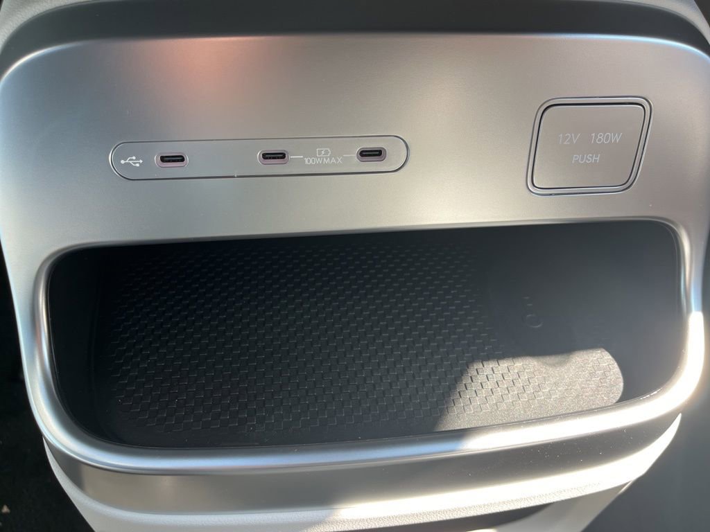 New 2026 Hyundai Ioniq 9 SE image 23