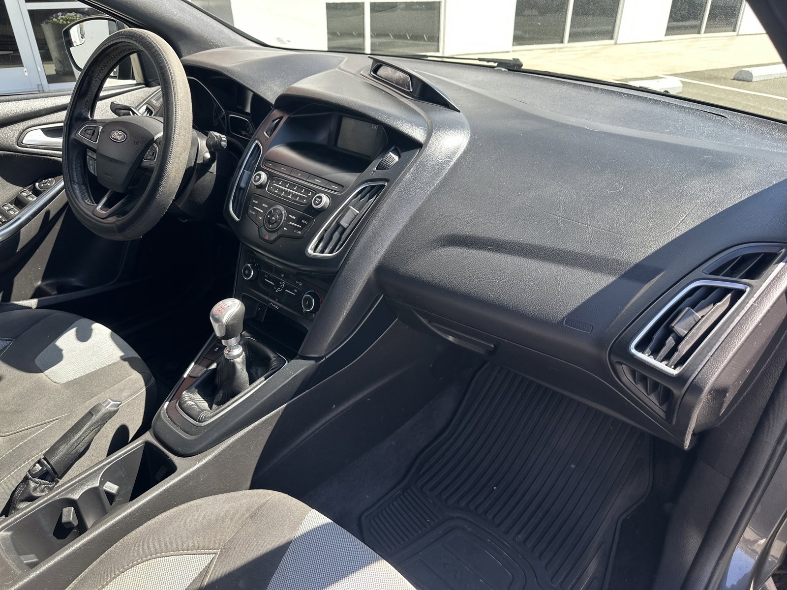 Used 2018 Ford Focus ST image 26