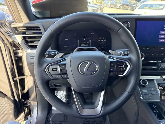 Certified 2025 Lexus GX 550 w/ Cold Area Package AWD/4WD image 14