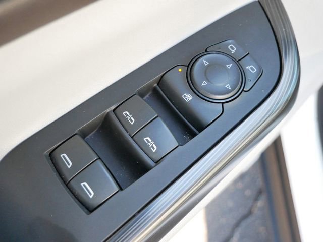 Used 2023 GMC Acadia SLT image 15