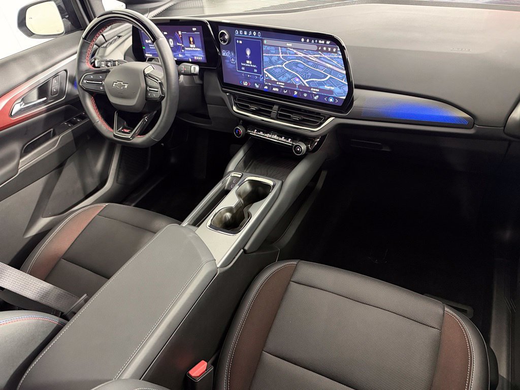 Used 2024 Chevrolet Equinox EV RS FWD image 15