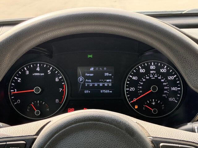 Used 2018 Kia Optima LX image 15