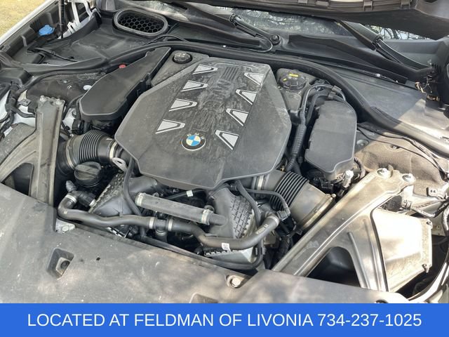 Used 2023 BMW 760i xDrive AWD/4WD image 31