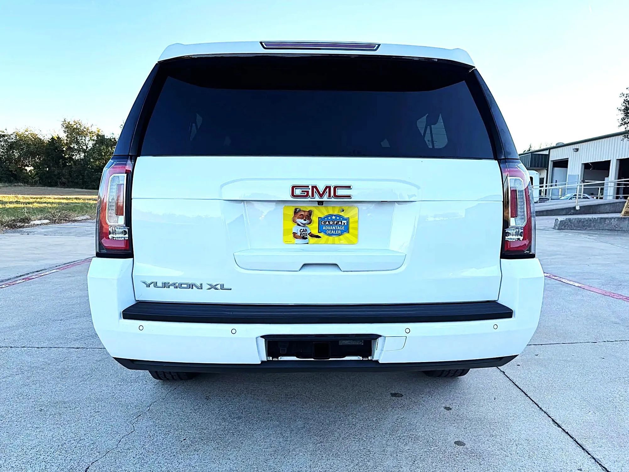 Used 2019 GMC Yukon XL SLE image 4