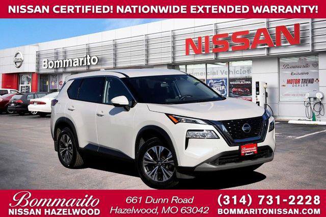 Used 2021 Nissan Rogue SV image 1