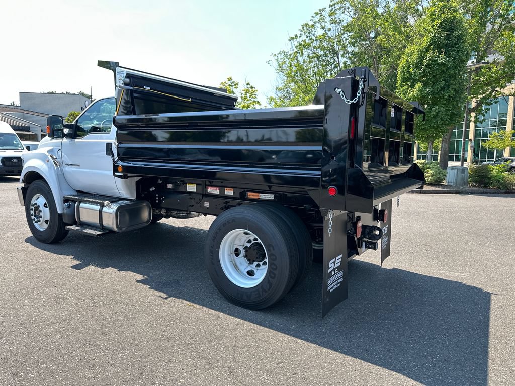 New 2027 Ford F650 2WD Regular Cab Super Duty image 4