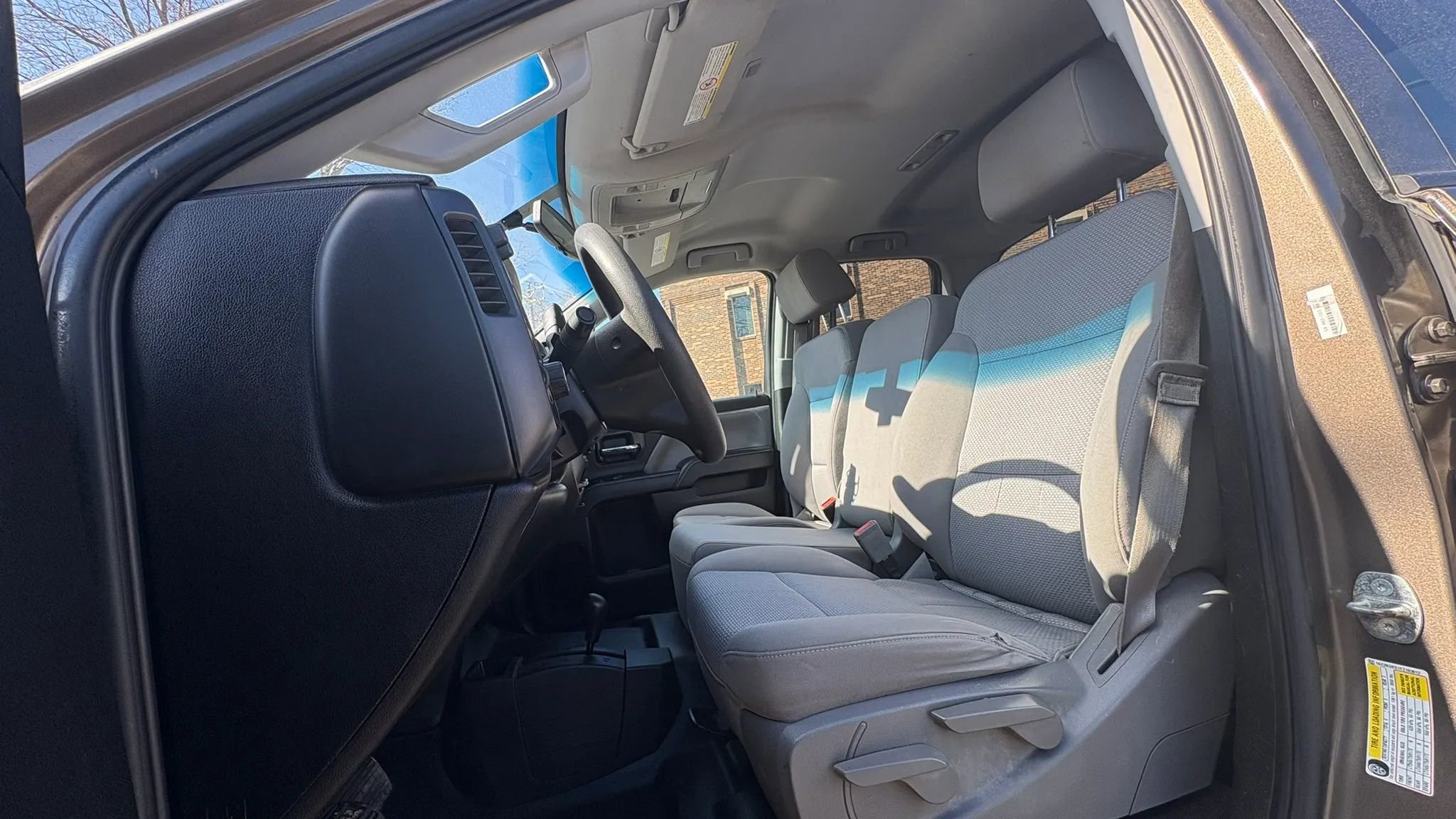 Used 2015 Chevrolet Silverado 2500 W/T w/ WT Convenience Package AWD/4WD image 2