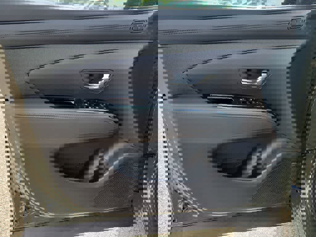 New 2025 Hyundai Santa Cruz Limited image 18