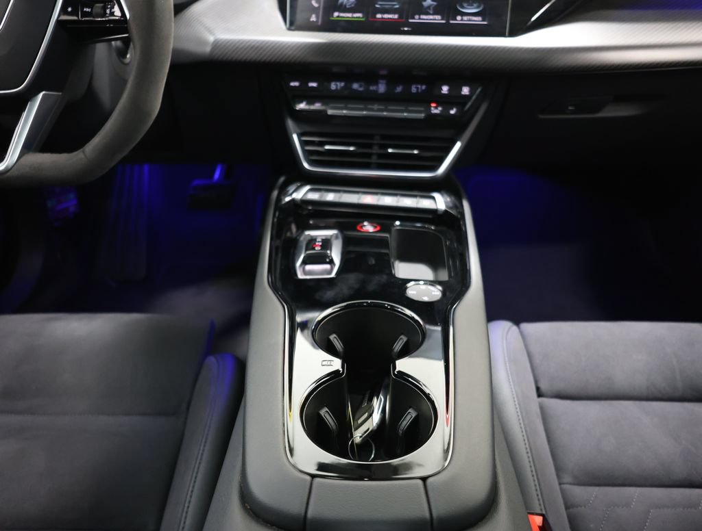 Used 2023 Audi e-tron GT Prestige w/ Prestige Package AWD/4WD image 20