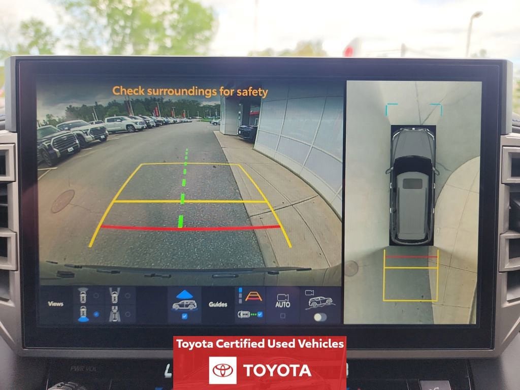 Certified 2026 Toyota Sequoia Platinum w/ TRD Off-Road Package AWD/4WD image 19