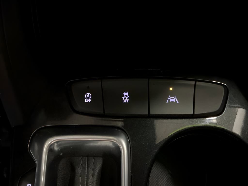 Used 2021 Chevrolet TrailBlazer LT w/ Premium Seating Package image 19