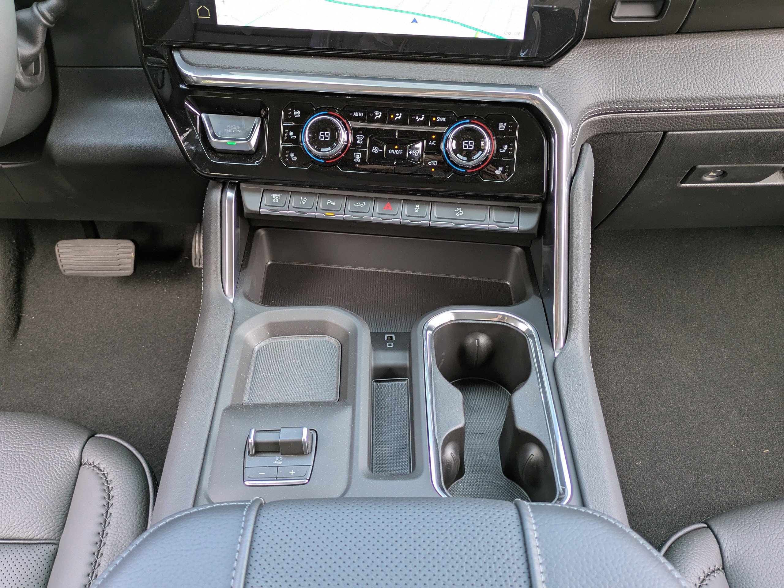 New 2026 GMC Sierra 2500 Denali w/ Denali Reserve Package image 19