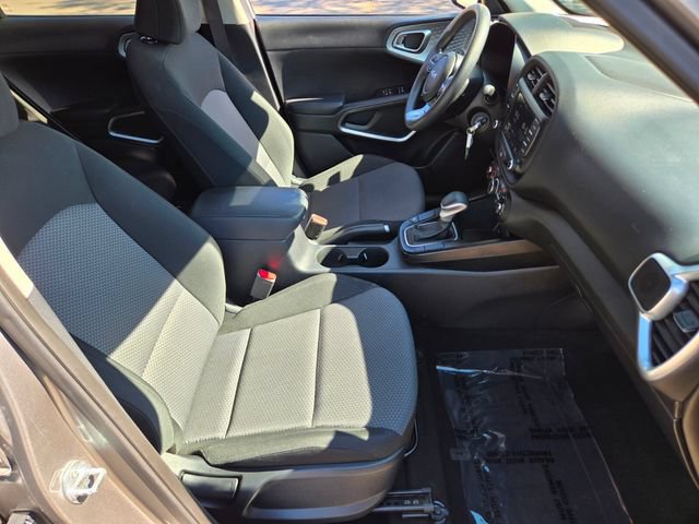 Used 2024 Kia Soul LX w/ Option Group 015 FWD image 20