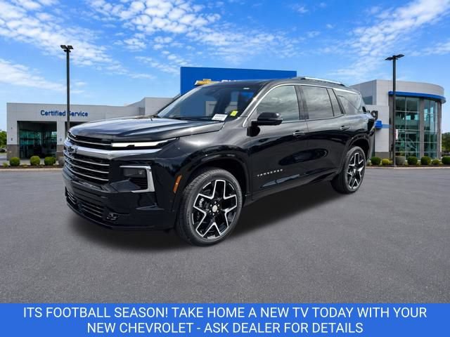 New 2026 Chevrolet Traverse High Country w/ LPO, Floor Liner Package AWD/4WD video 3