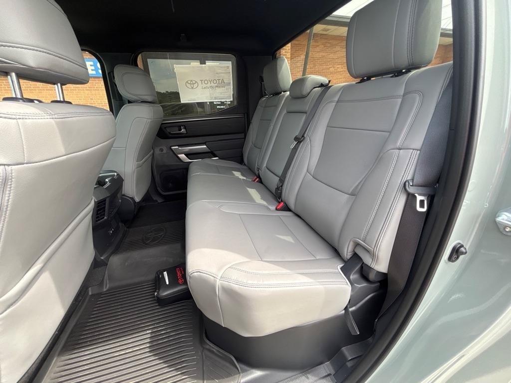Used 2026 Toyota Tundra SR5 w/ SR5 Premium Package AWD/4WD image 24