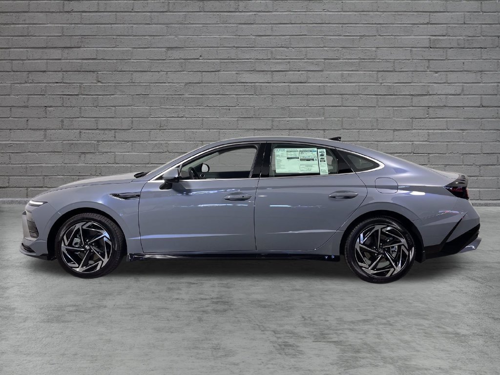 New 2026 Hyundai Sonata SEL FWD image 5
