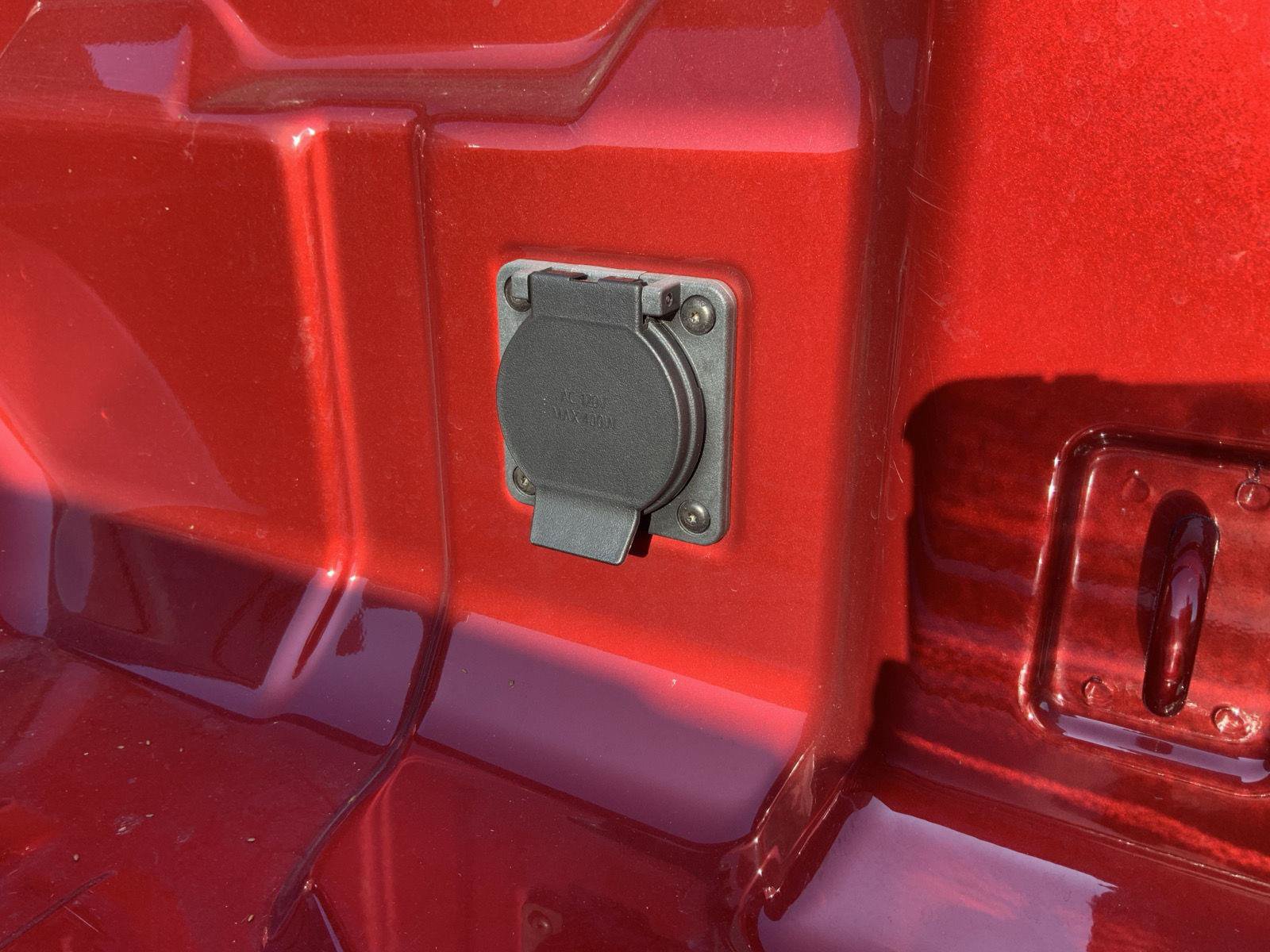 Used 2024 GMC Canyon AT4 w/ Canyon Safety Plus Package AWD/4WD image 15