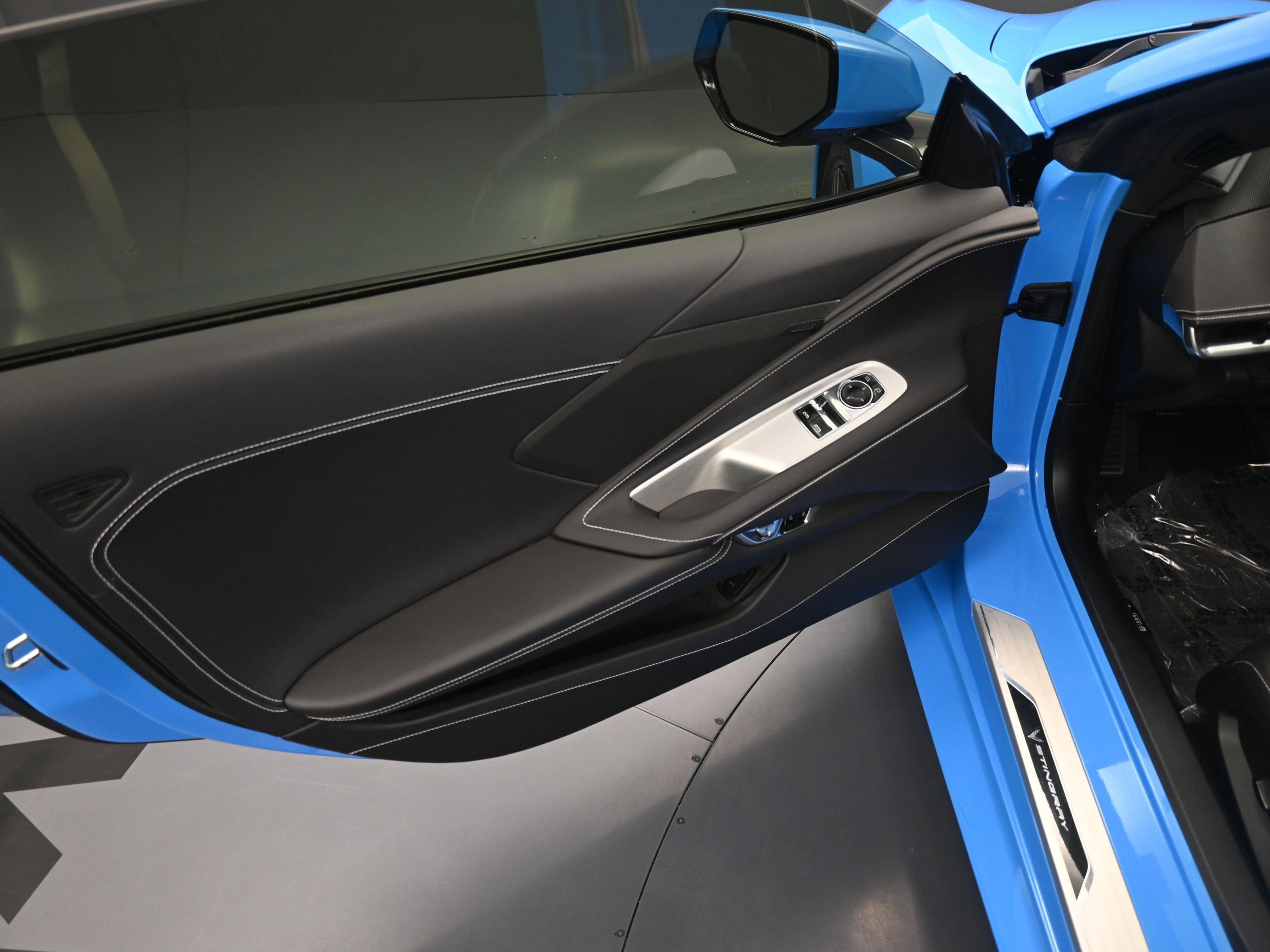 Certified 2025 Chevrolet Corvette Stingray Coupe w/ 1LT image 13