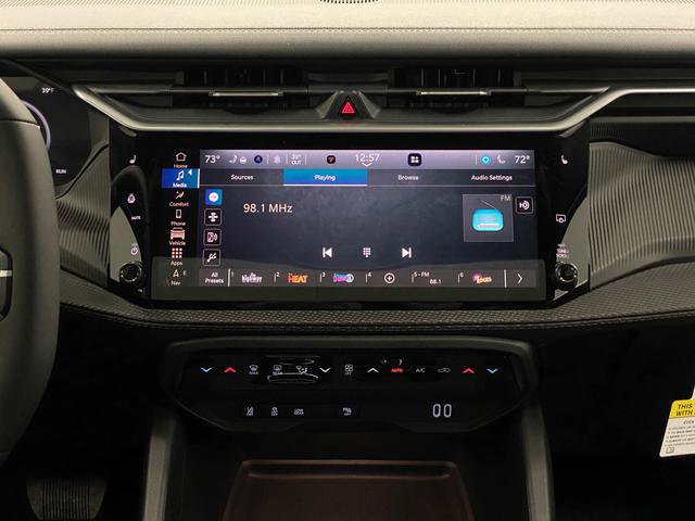 New 2026 Jeep Cherokee Overland w/ Trailer Tow Group image 8