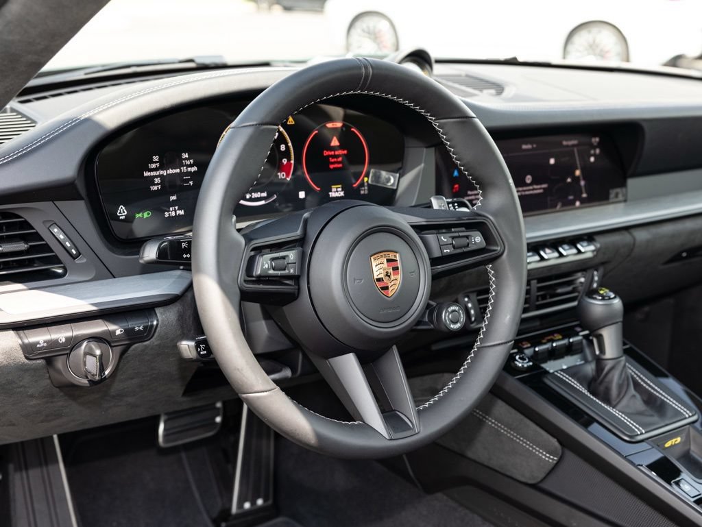 Used 2026 Porsche 911 GT3 RWD image 21