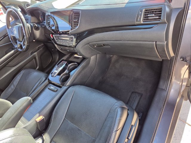 Used 2020 Honda Pilot Elite image 17