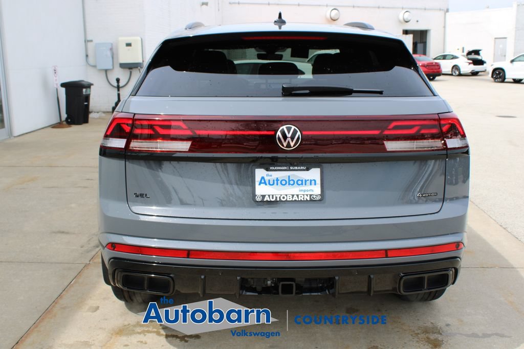 New 2026 Volkswagen Atlas Cross Sport SEL R-Line AWD/4WD image 5