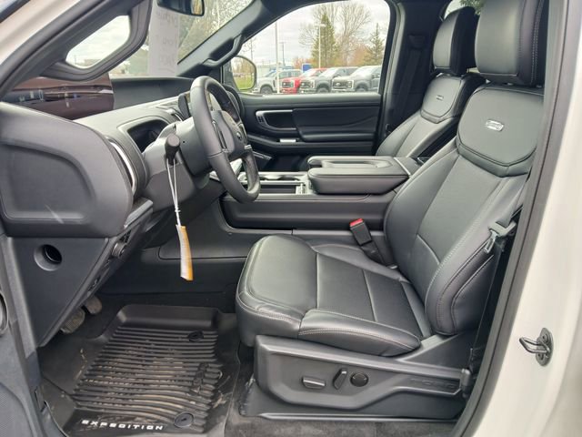 New 2026 Ford Expedition Max Platinum w/ Stealth Appearance Package AWD/4WD image 12