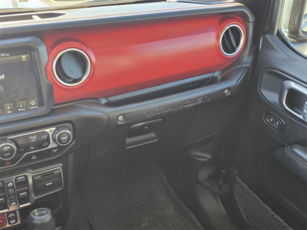 Used 2022 Jeep Wrangler Unlimited Rubicon w/ Cold Weather Group image 19