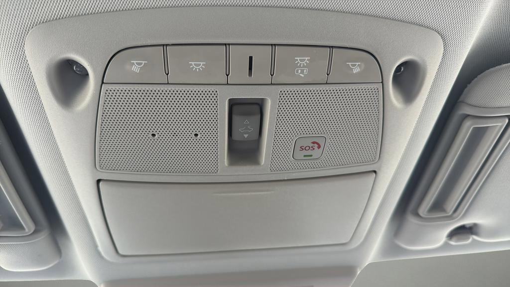 Used 2022 INFINITI QX80 Luxe w/ Cargo Package image 29