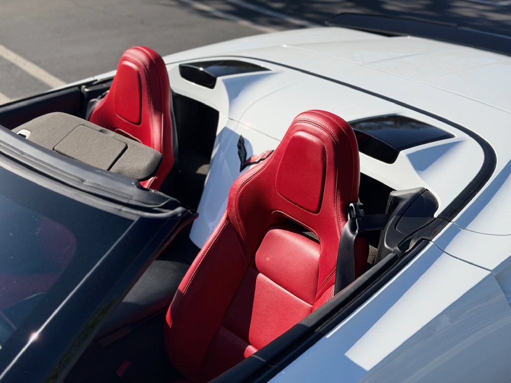 Used 2016 Chevrolet Corvette Z06 RWD image 16