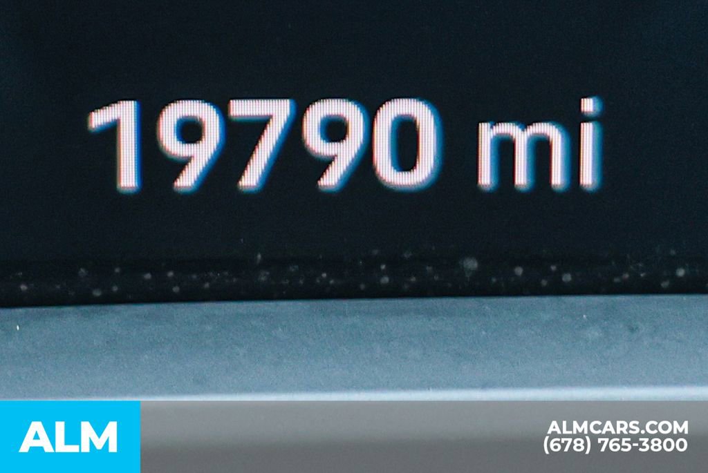 Used 2022 Porsche Taycan 4S image 59