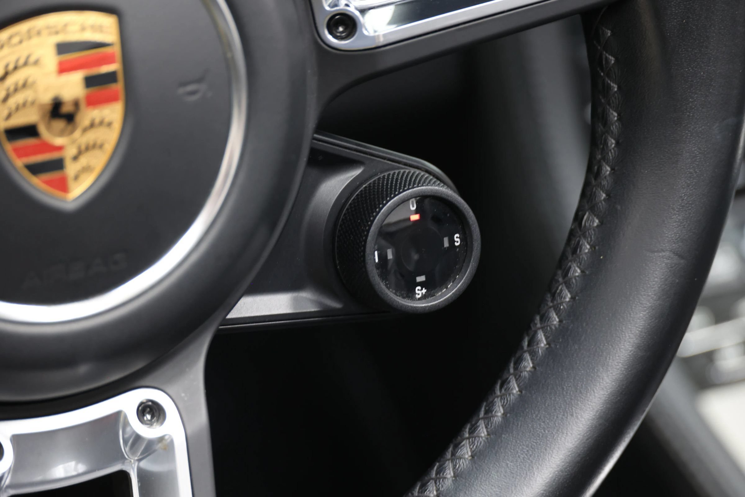Used 2019 Porsche 718 Boxster GTS RWD image 30