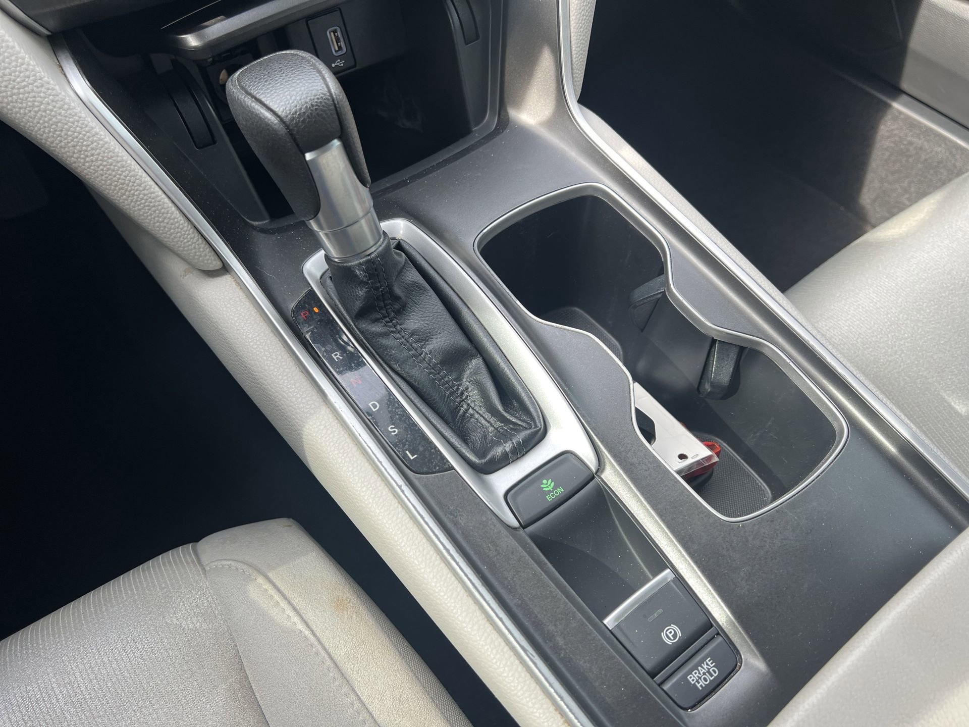 Used 2018 Honda Accord LX image 8